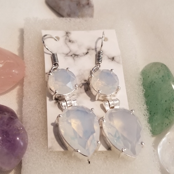 🌺BOGO Free Opalite & Sterling Silver Earrings - Picture 2 of 6
